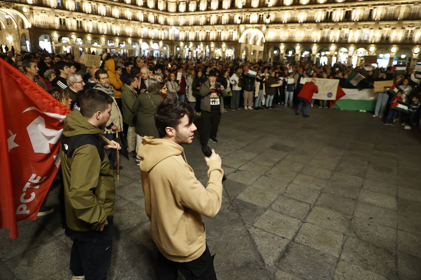 Así ha sido la manifestación a favor de Palestina en la Plaza Mayor