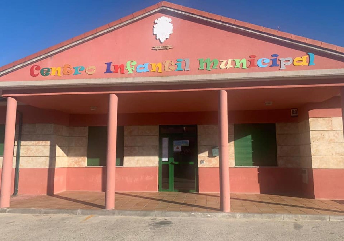 Fachada de la Escuela Infantil municipal 'Villa de Alba de Tormes'.