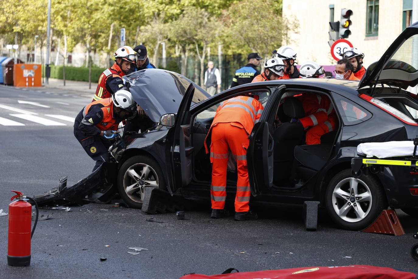 Así fue el aparatoso accidente que colapsó el barrio de Capuchinos