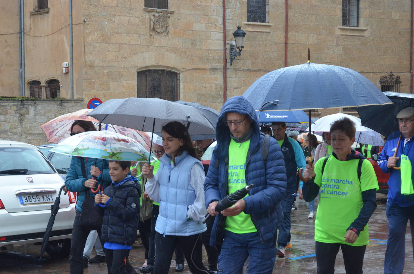 Ciudad Rodrigo vs. un doble enemigo: el cáncer y la lluvia