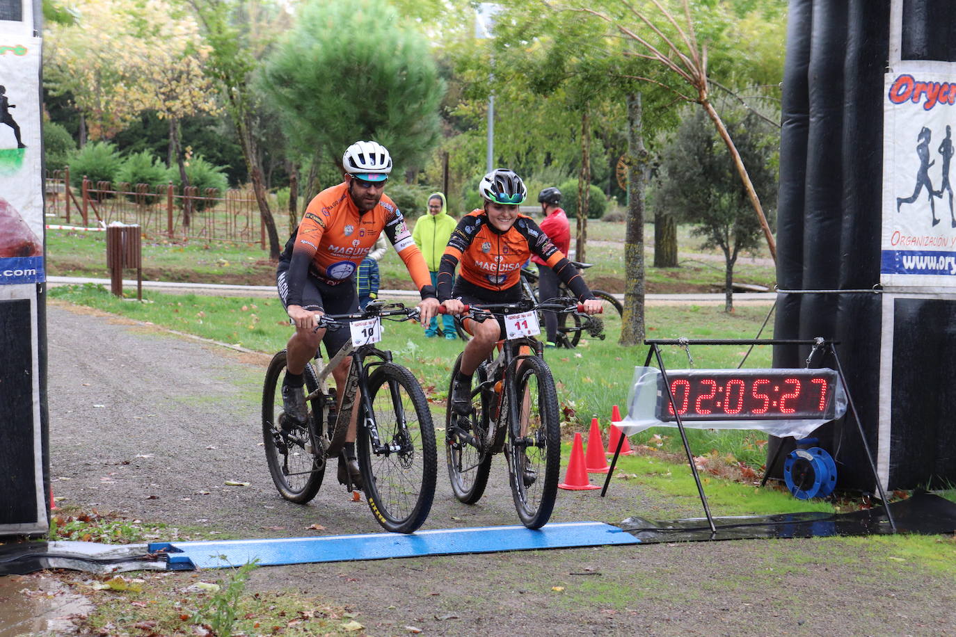 Guijuelo disfruta con la VIII Jamountain bike solidaria