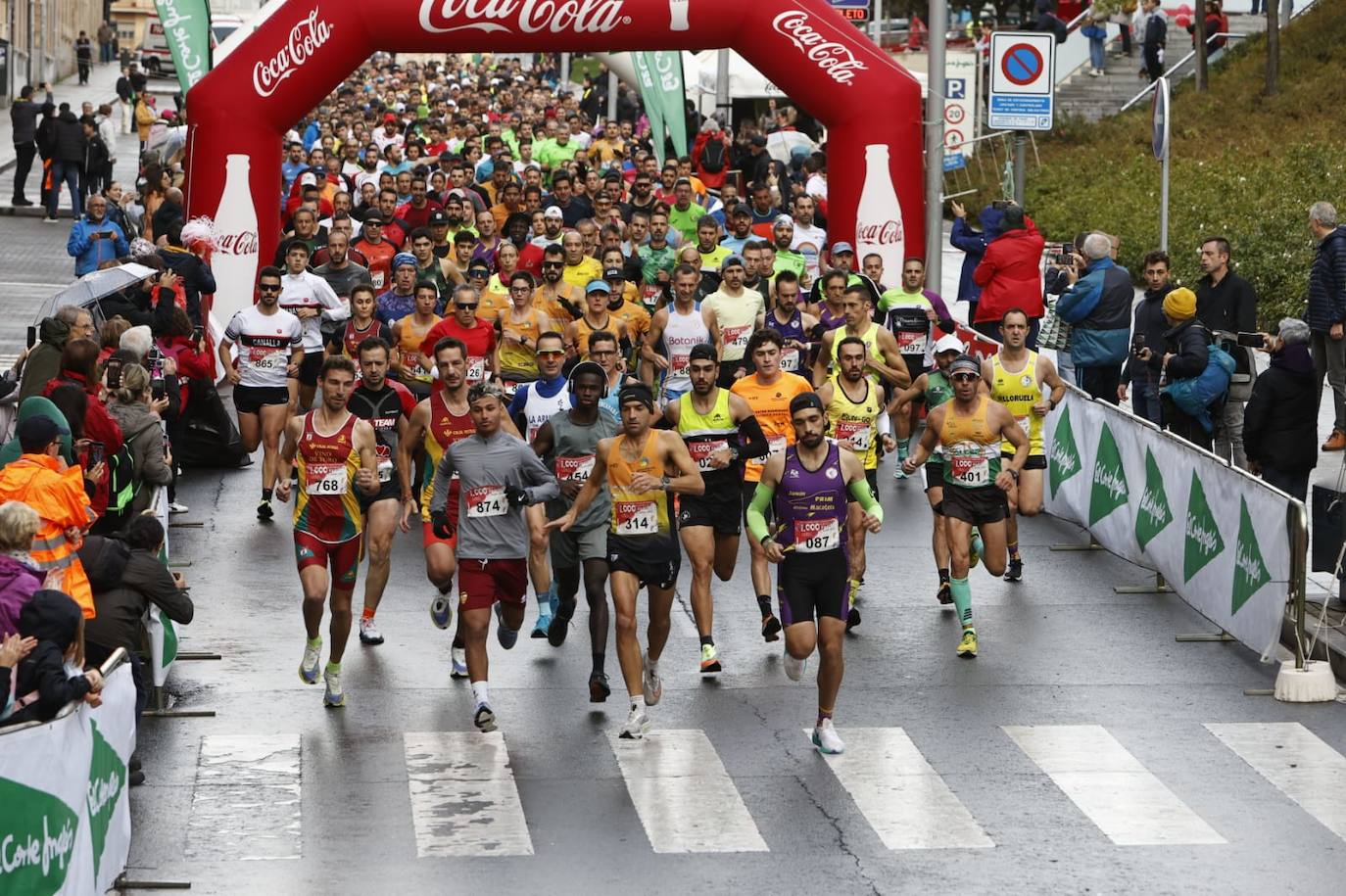 Salamanca llena sus calles con un nuevo éxito de la Carrera de los Mil Pasos