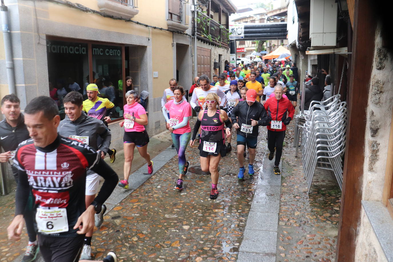 La lluvia no puede con la carrera de los lagares rupestres de San Esteban de la Sierra