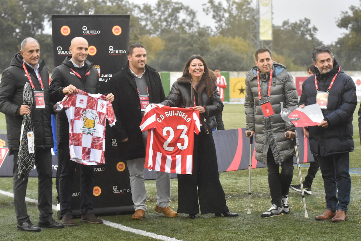 La primera visita del Sporting de Gijón a Guijuelo, en imágenes