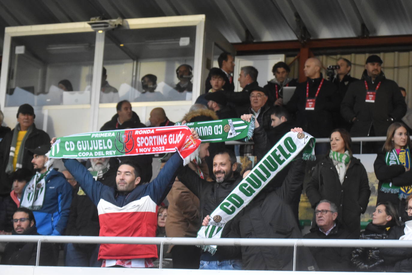 La primera visita del Sporting de Gijón a Guijuelo, en imágenes