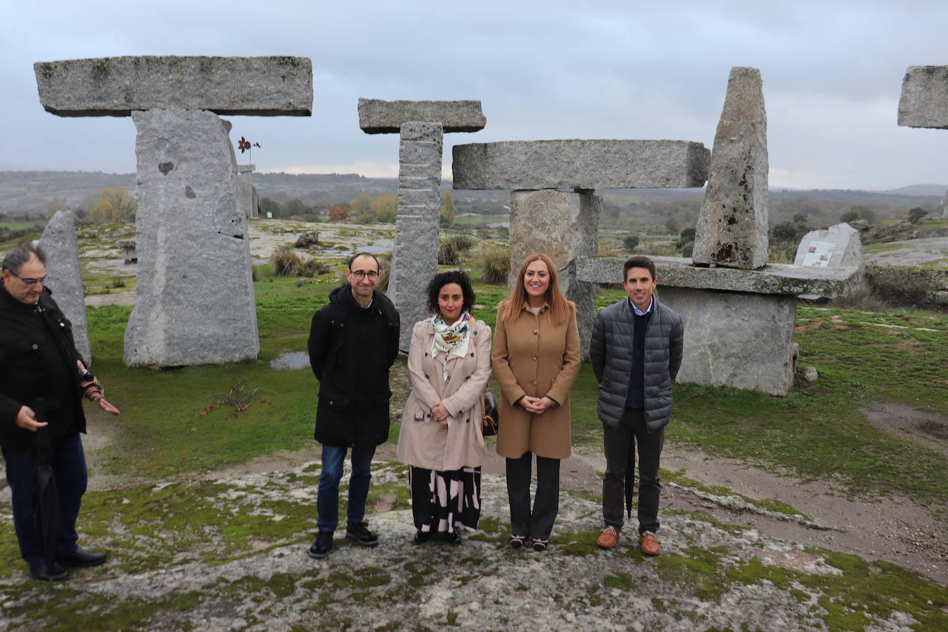 Los Santos reinaugura su parque del granito con un homenaje a su alcalde por 32 años, Javier Álvarez Merino