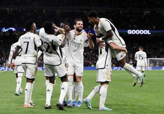 El Real Madrid golea rumbo a los octavos de Champions (3-0)