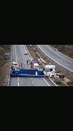 Así fue el accidente en la A-66 que dejó atrapada a una persona