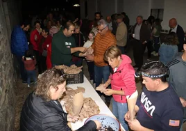 Imagen de la calbotada celebrada el año pasado en Peromingo.