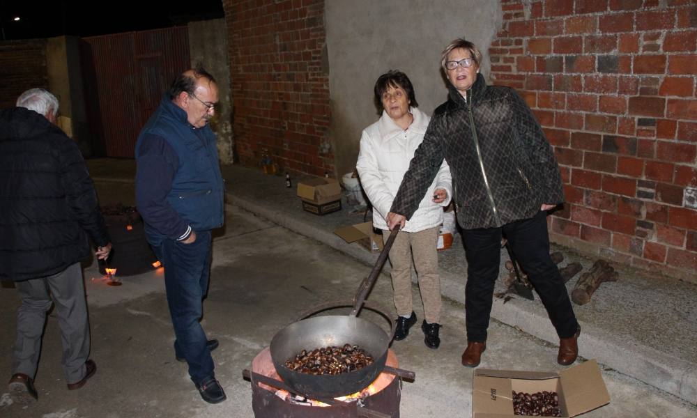 Castañas a un euro en Cantaracillo y Babilafuente