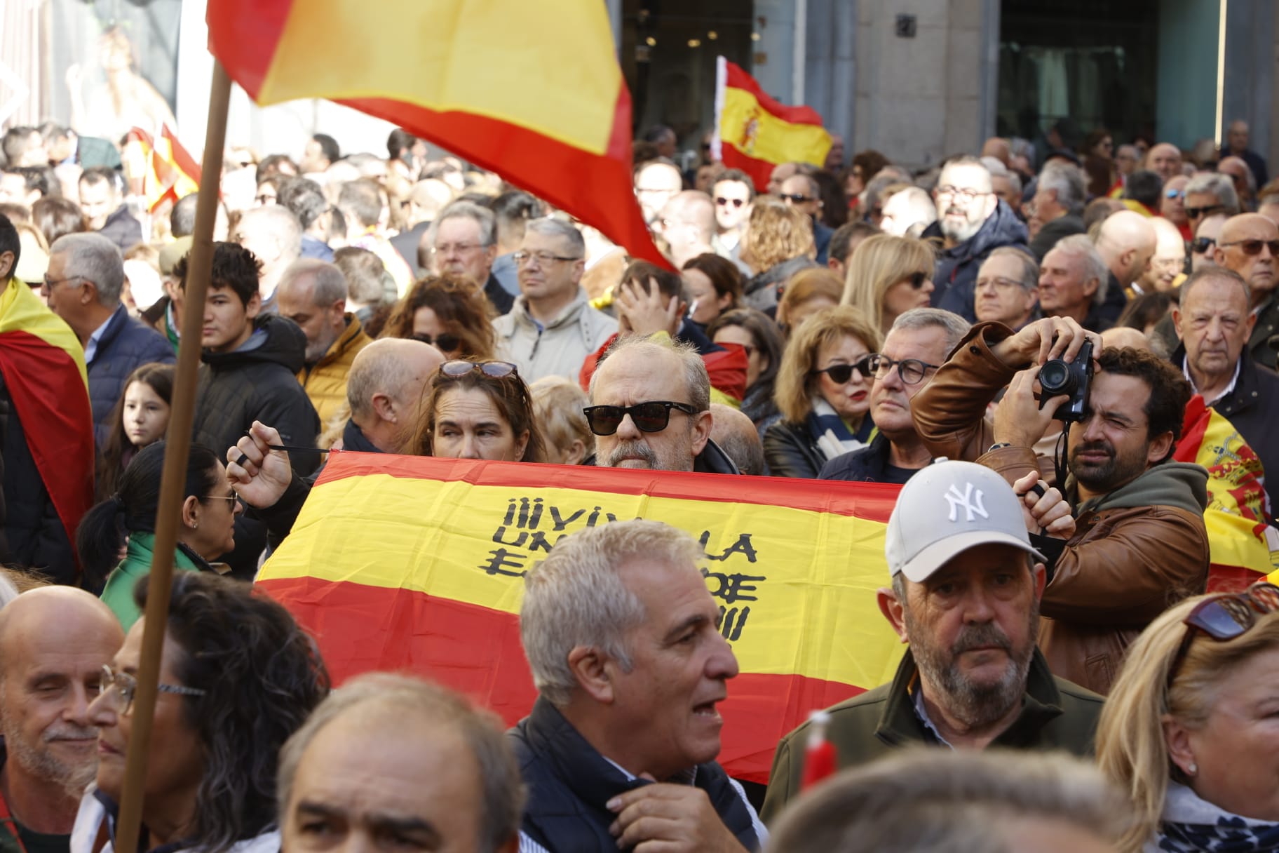 La manifestación contra la amnistía en Salamanca, en imágenes