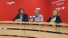 Antonio Cámara, José Luis Rodríguez y Ana Vicente, esta tarde en Béjar.