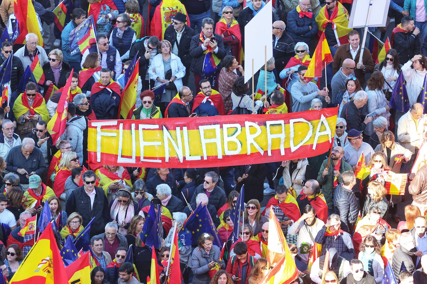 Un millón de personas se manifiestan contra la amnistía en Cibeles según los organizadores