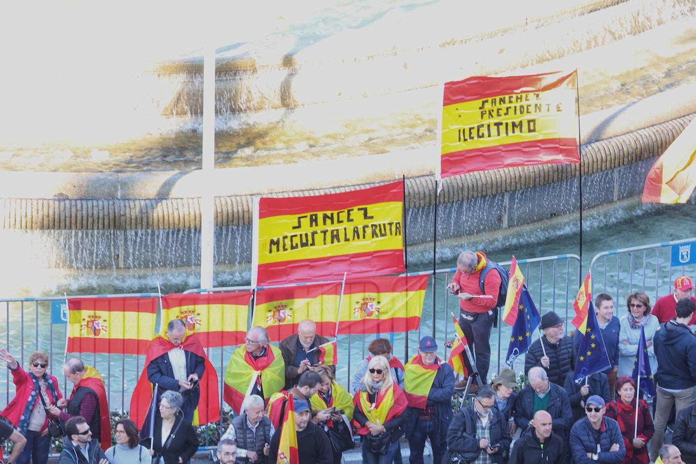 Un millón de personas se manifiestan contra la amnistía en Cibeles según los organizadores