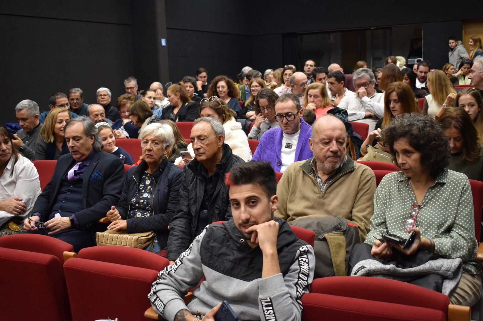 La Banda de Música de Villamayor seduce al público con el cine como protagonista
