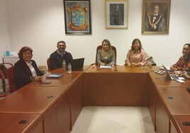 La reunión del comité que visitó Santa Marta.