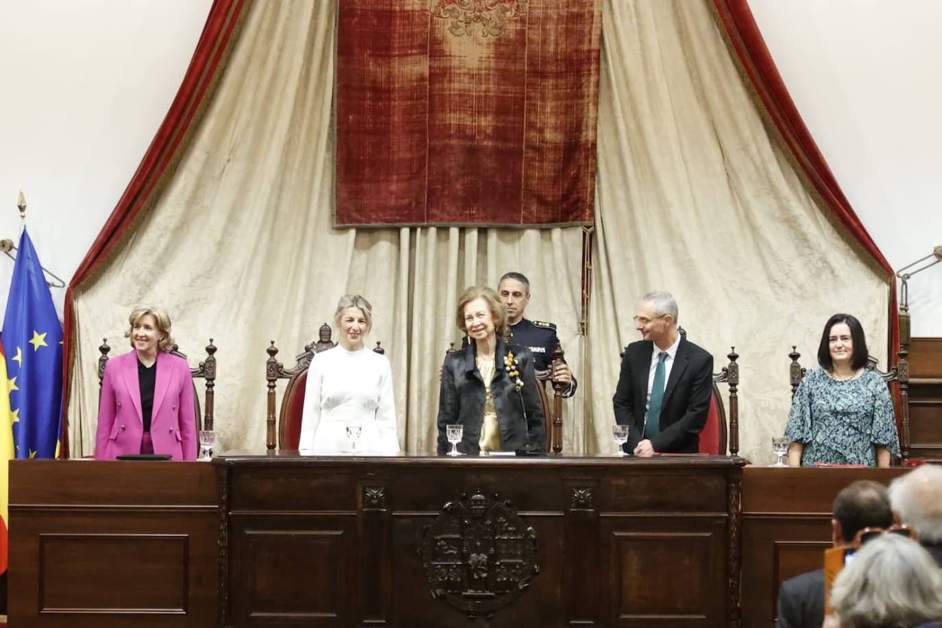 La Reina Sofía y Yolanda Díaz, presentes en el Paraninfo de Salamanca