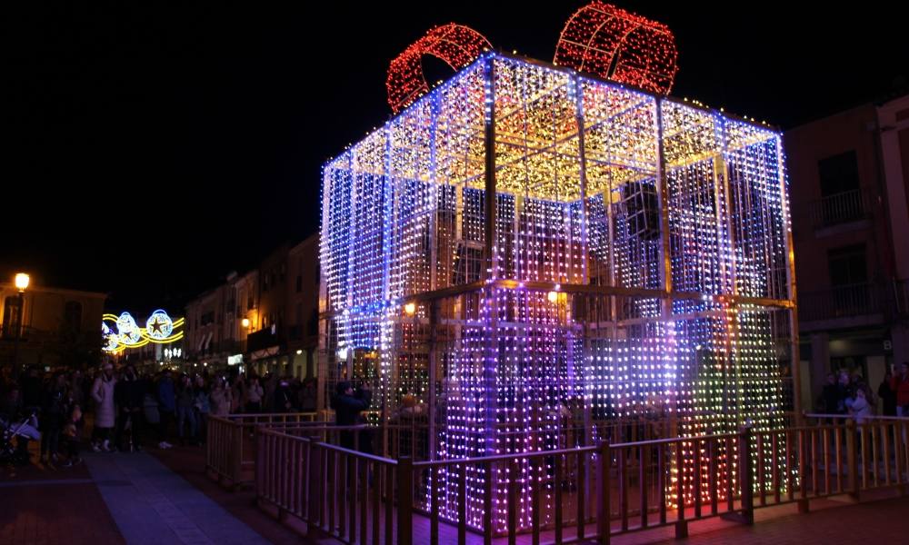 Peñaranda se llena de luz, sonido e ilusión navideña