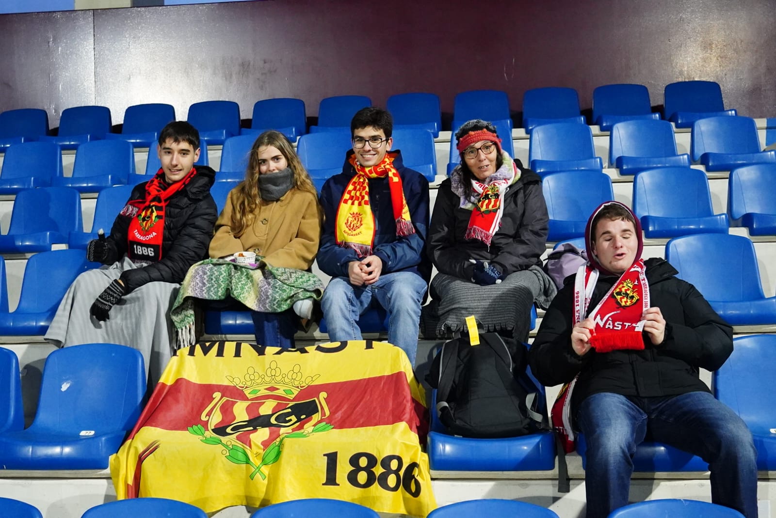 Búscate en la grada del Reina Sofía en el partido contra el Nàstic