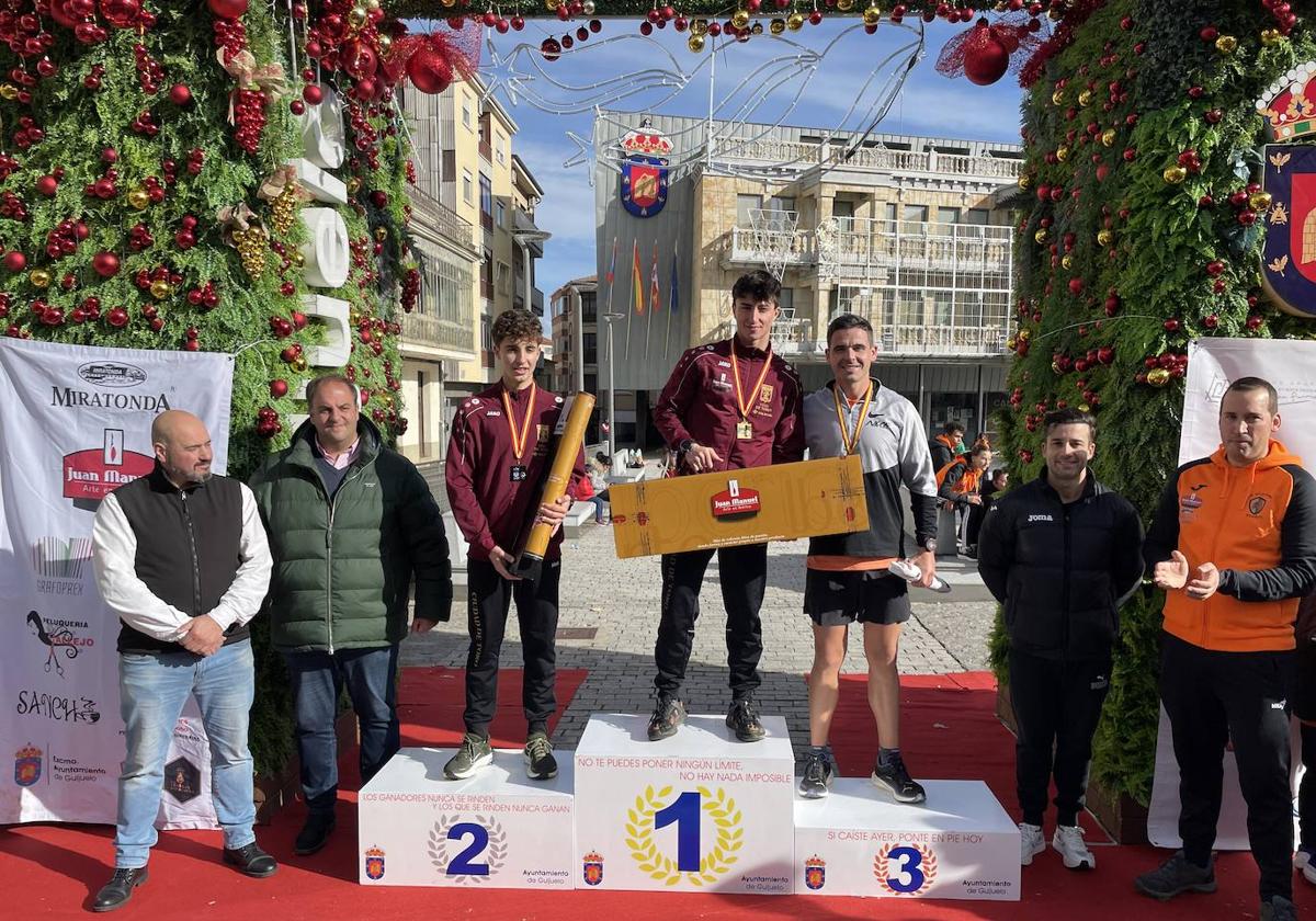 Javier Montero y Verónica Sánchez se imponen en la IX Carrera Jamón Veloz