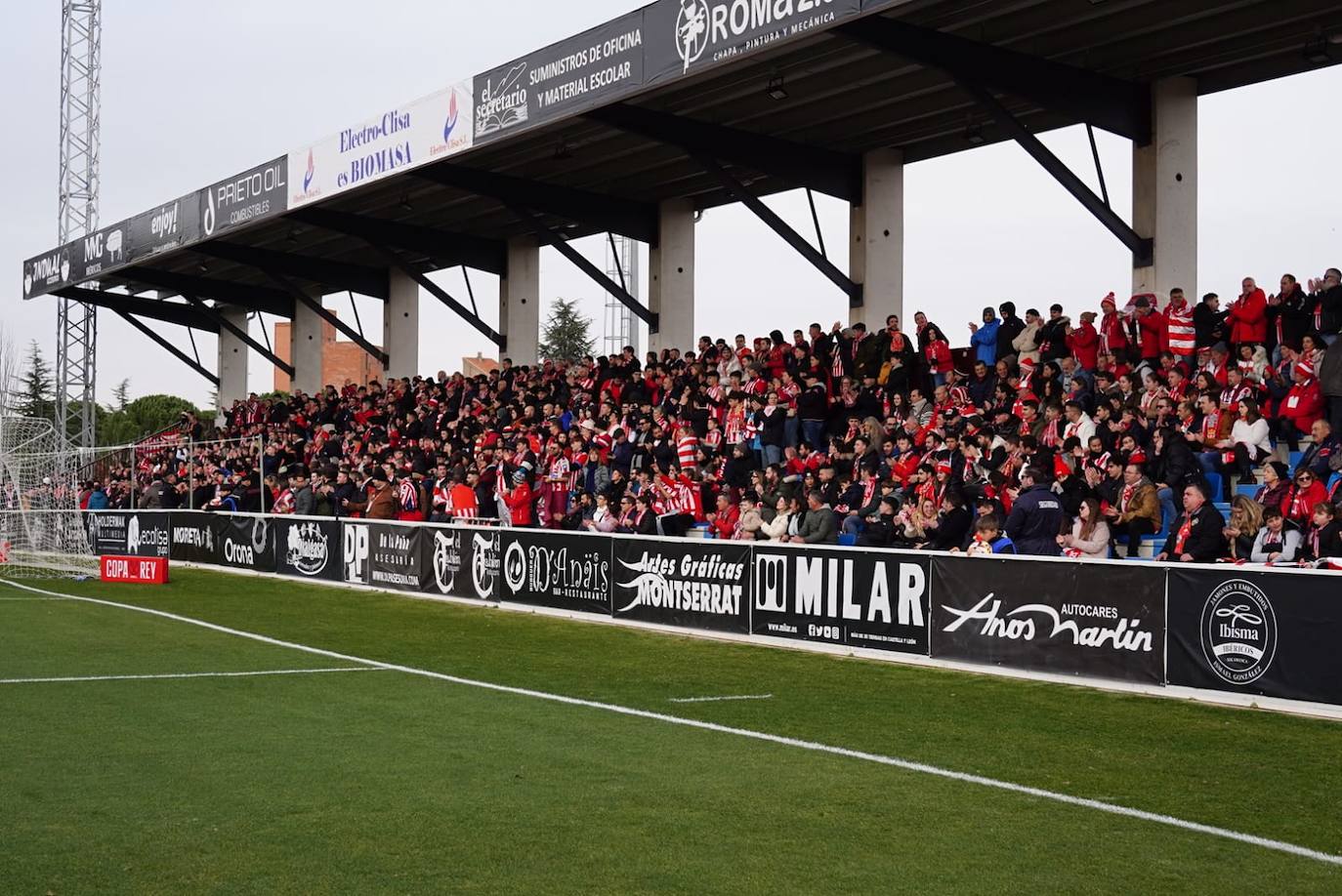 Las mejores imágenes del partido entre Unionistas y el Sporting de Gijón