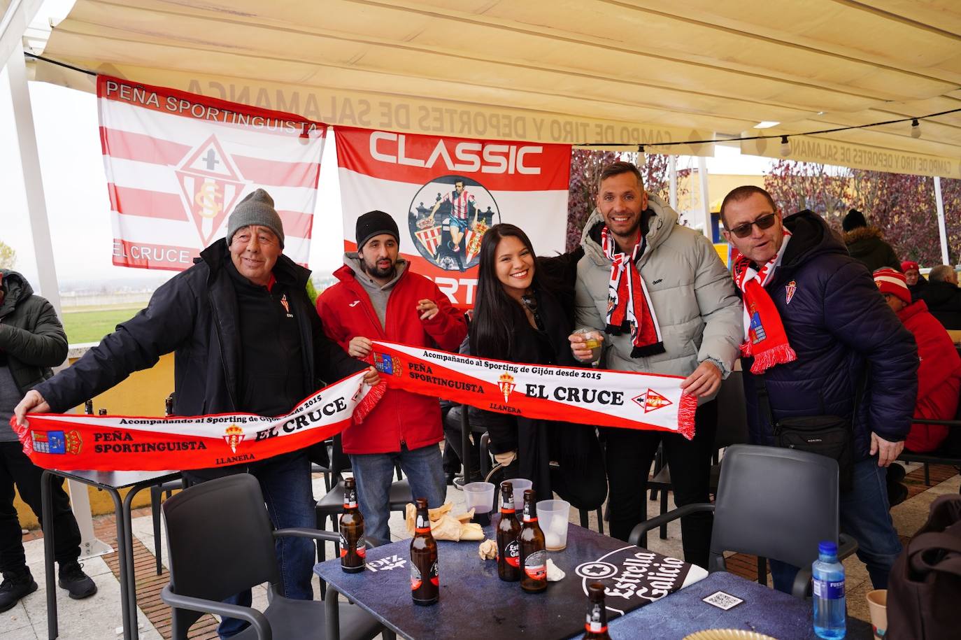 Gran ambiente previo al partido de Copa entre Unionistas y Sporting