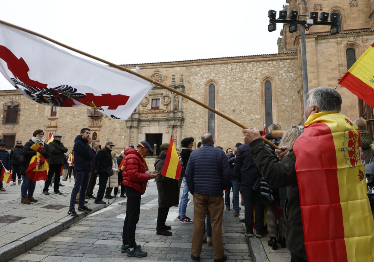 Gritos contra Sánchez en Salamanca el día de la Constitución