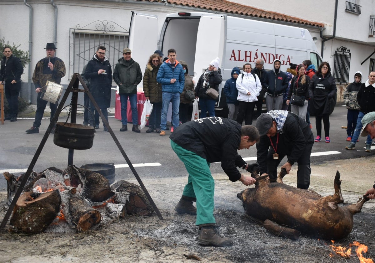 Jornada de tradición y buen yantar en Fresno Alhándiga