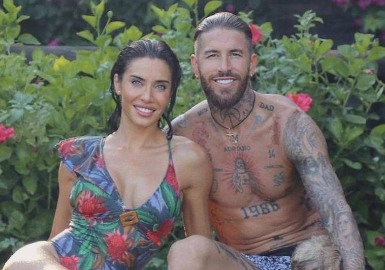 Pilar Rubio y Sergio Ramos posan para sus redes sociales.