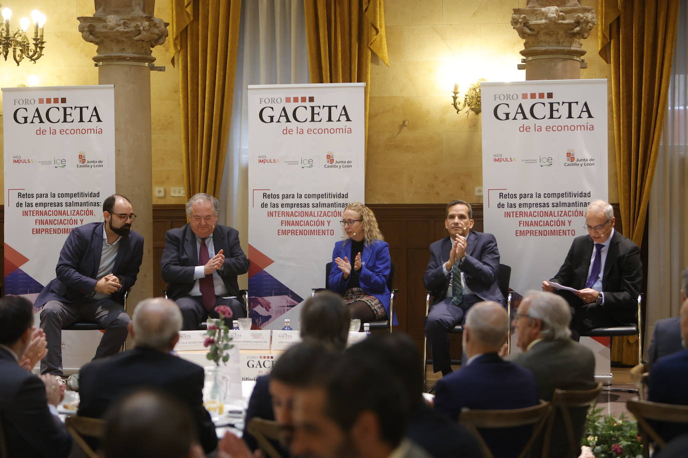 El Foro Gaceta de la Economía, en imágenes