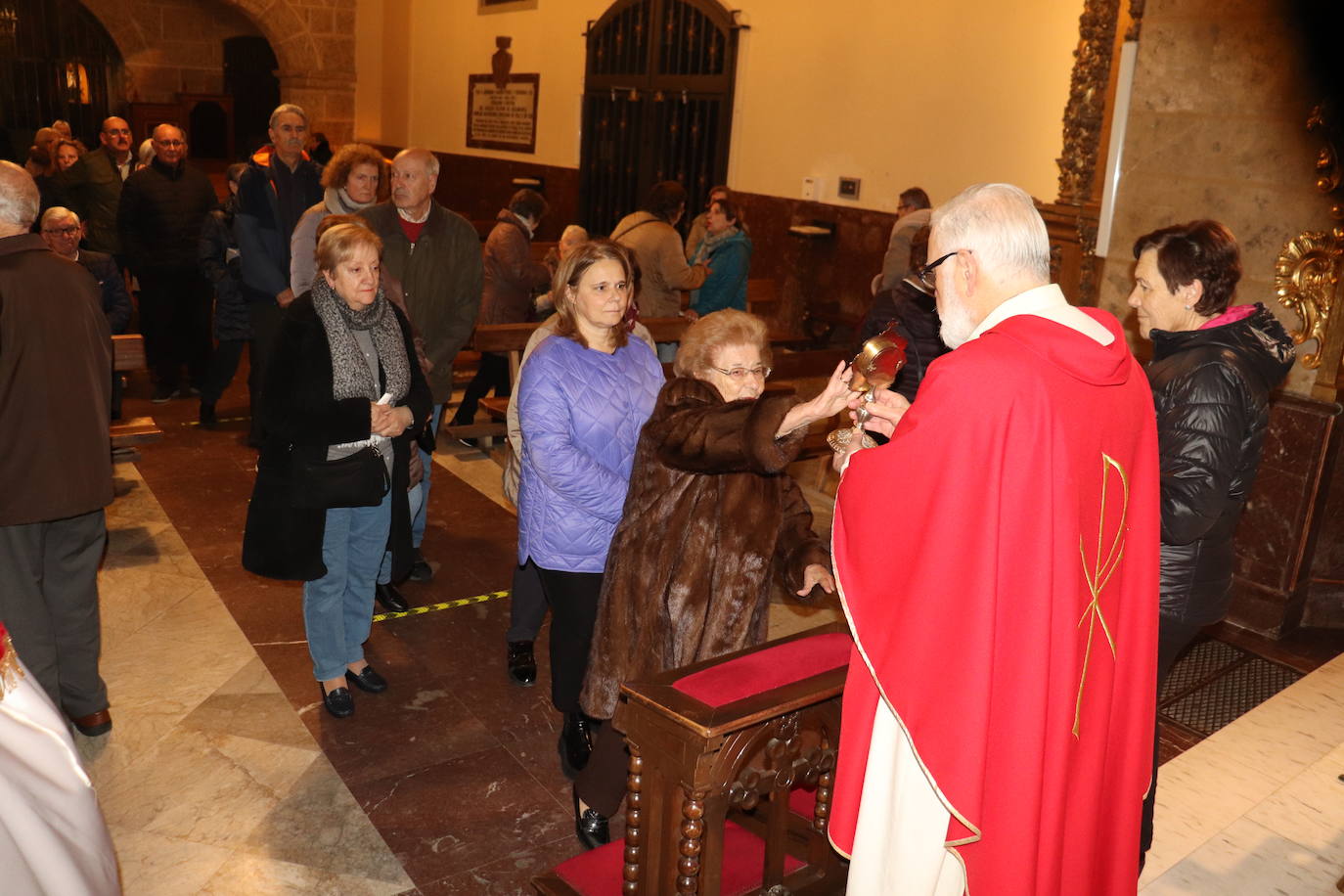 Los fieles de Béjar y Candelario mantienen la devoción por Santa Lucía