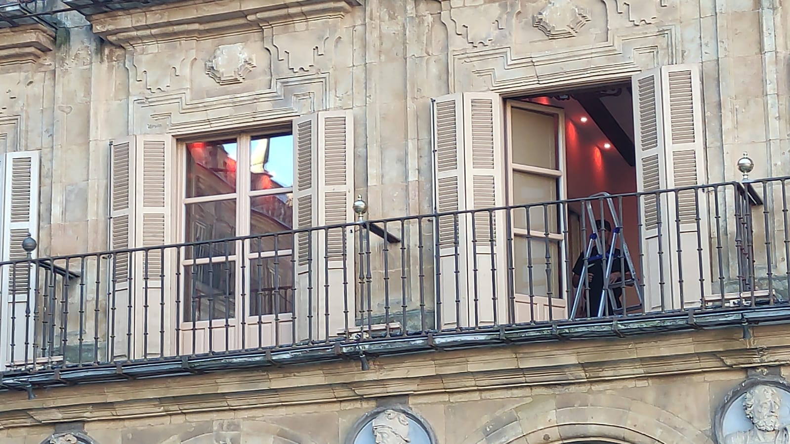 La Plaza Mayor da la bienvenida al Fin de Año Universitario