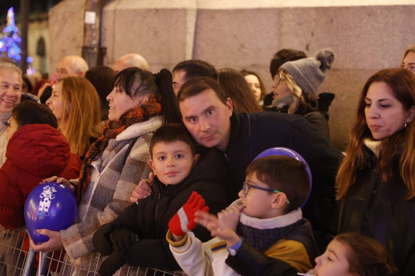 25.000 asistentes acudieron a ver la espectacular Cabalgata de Papá Noel
