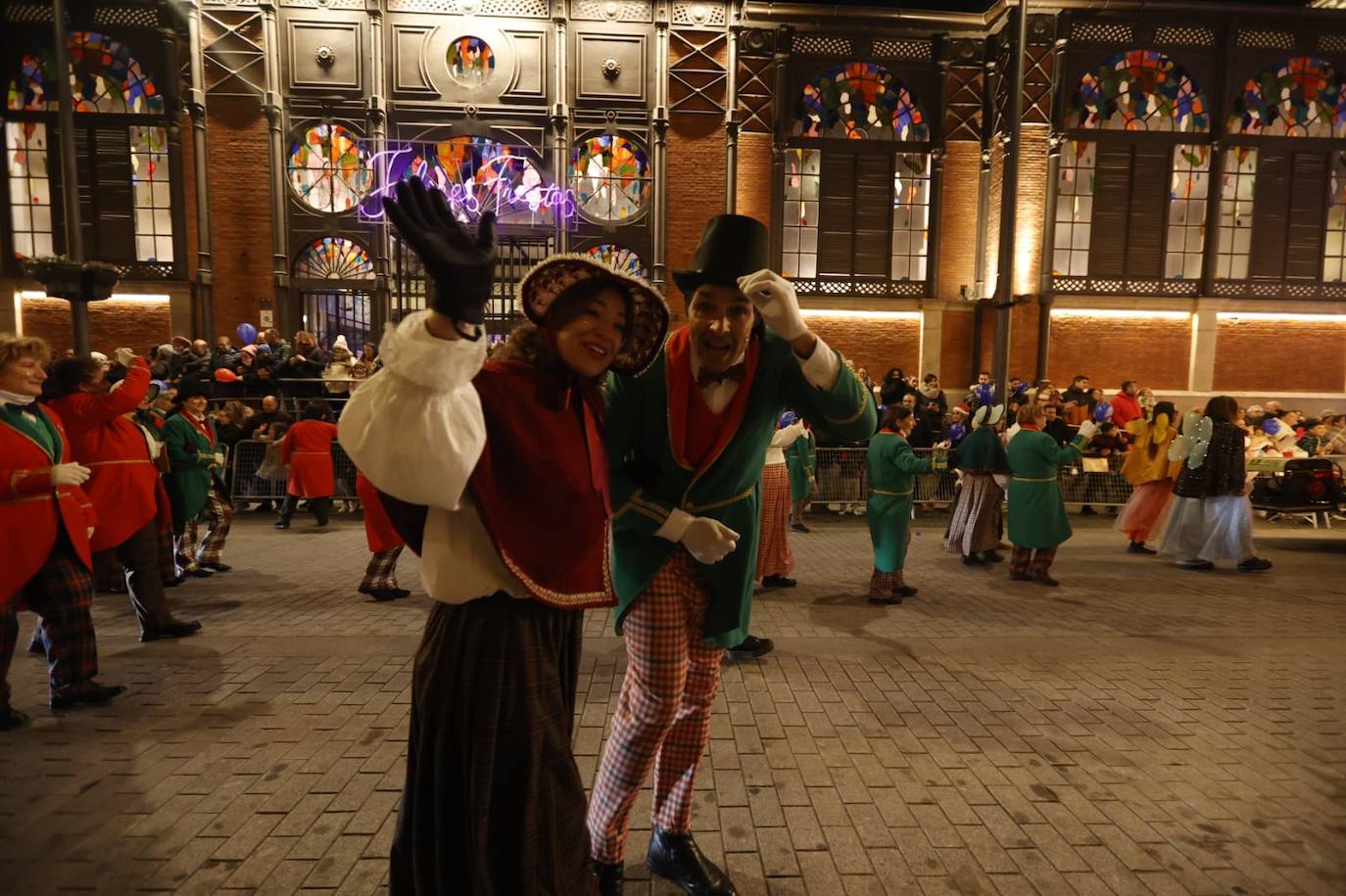 25.000 asistentes acudieron a ver la espectacular Cabalgata de Papá Noel