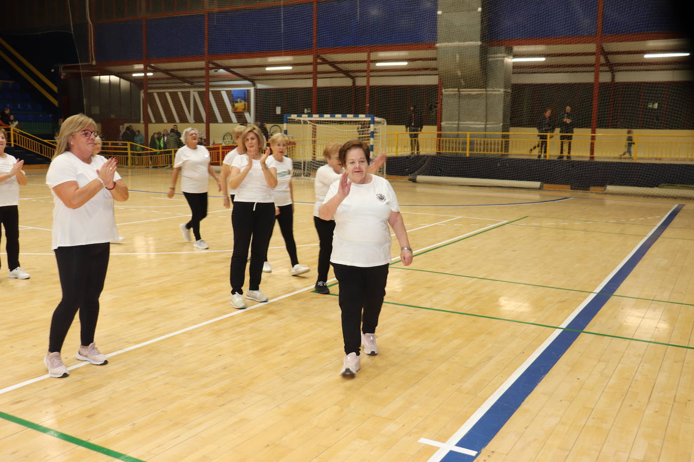Béjar se vuelca con la gala deportivo-benéfica: 1.500 kilos de alimentos, productos de higiene y limpieza