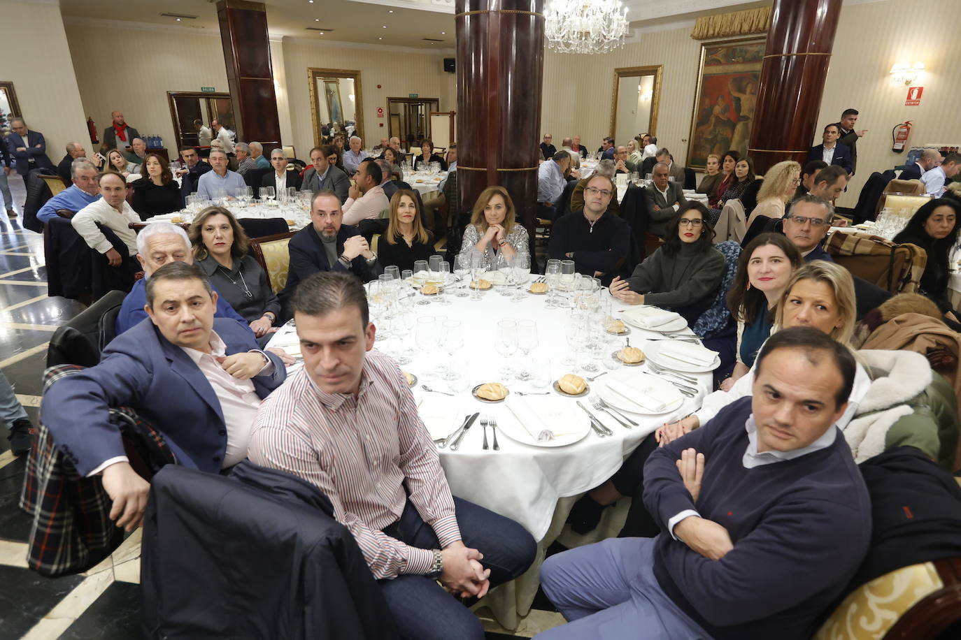 Mañueco promete situarse &quot;al frente de las reivindicaciones de Salamanca&quot;