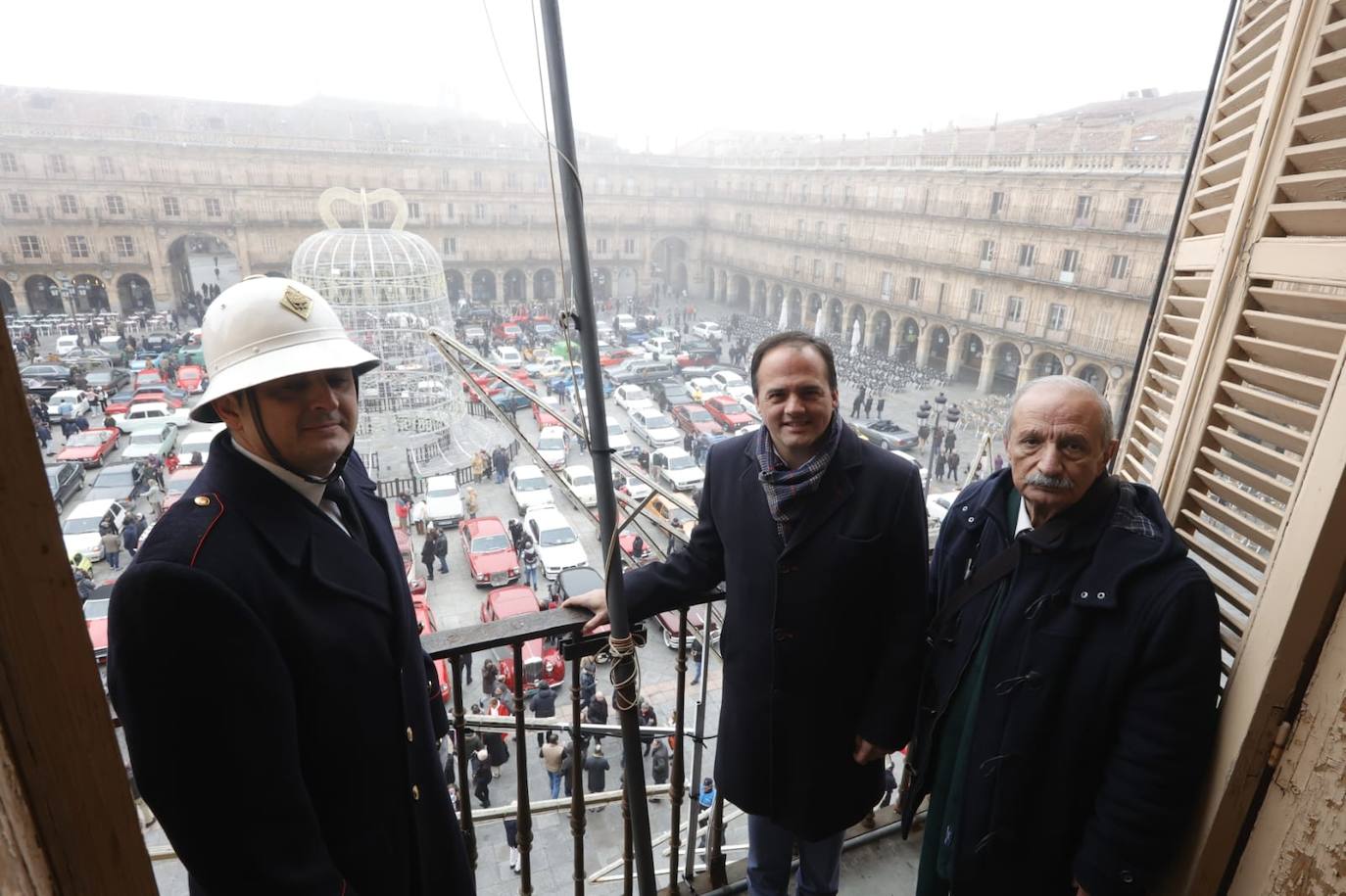 Gran exhibición automovilística y cargada de solidaridad en el Día del Guardia Urbano