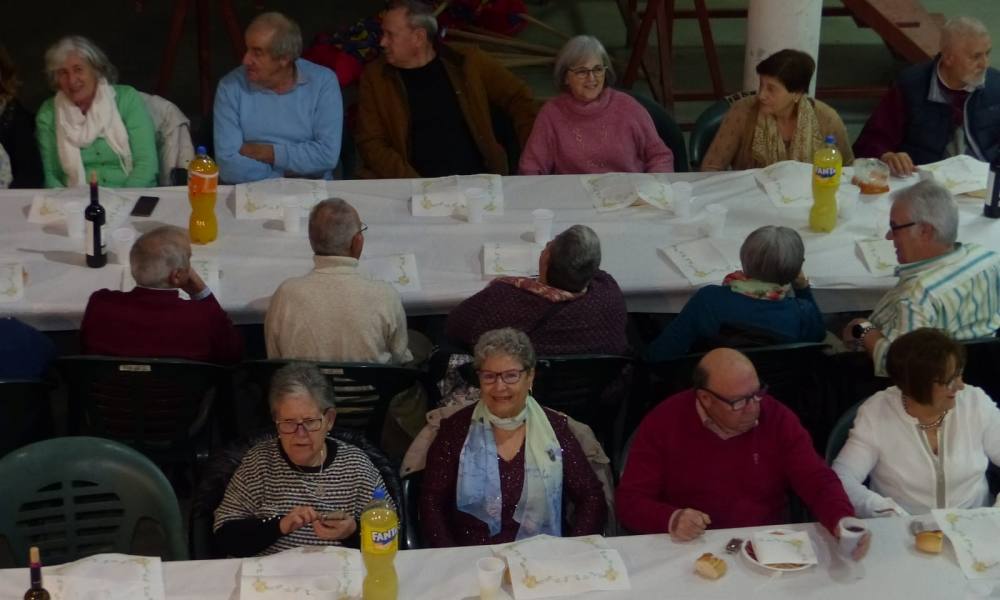 Los mayores de Villoria se reúnen por Navidad