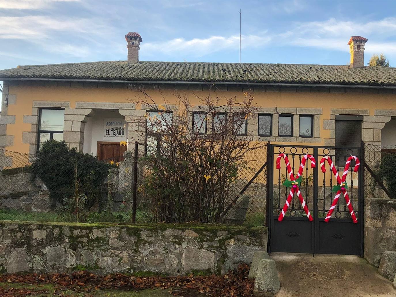 Los vecinos de El Tejado se vuelcan con la Navidad