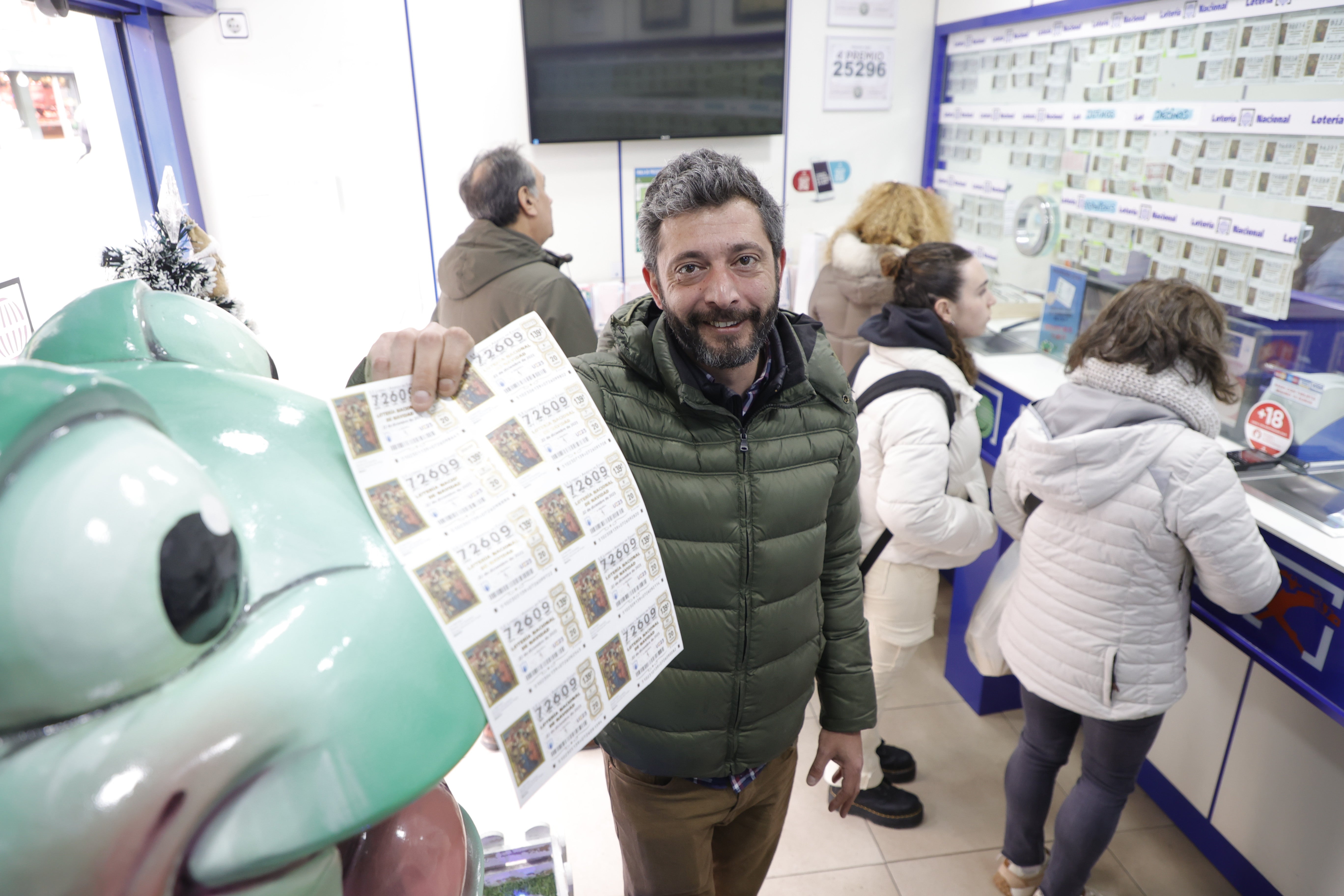 Grandes colas en el último día antes del Sorteo de Navidad