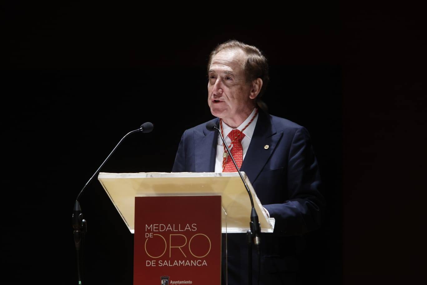 El acto de entrega de las Medallas de Oro de Salamanca, en imágenes