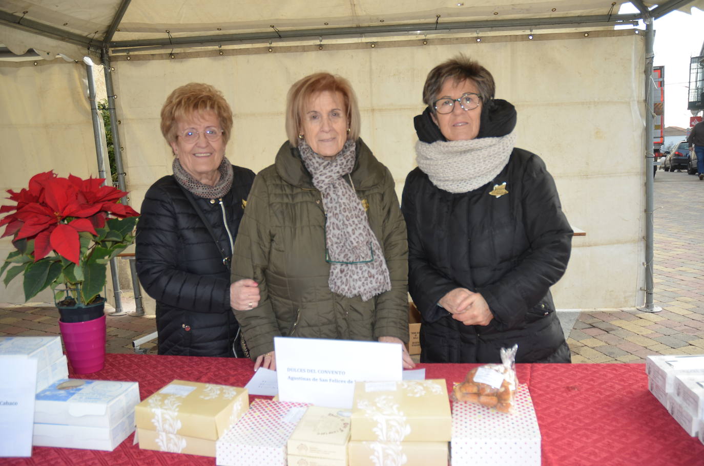 La Fuente de San Esteban celebra su primer mercado navideño