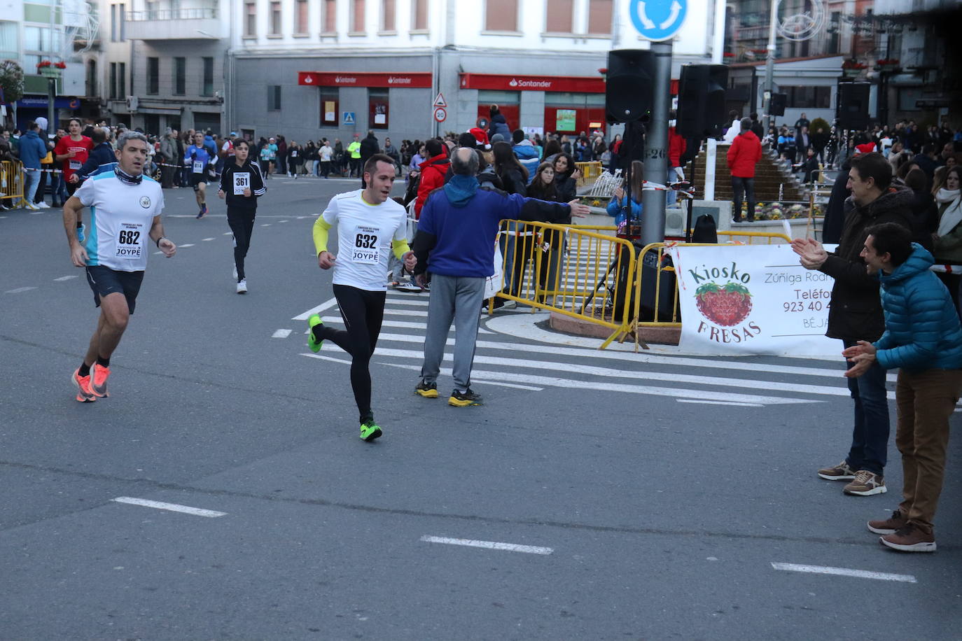 La carrera del pavo llena Béjar con más de 900 corredores