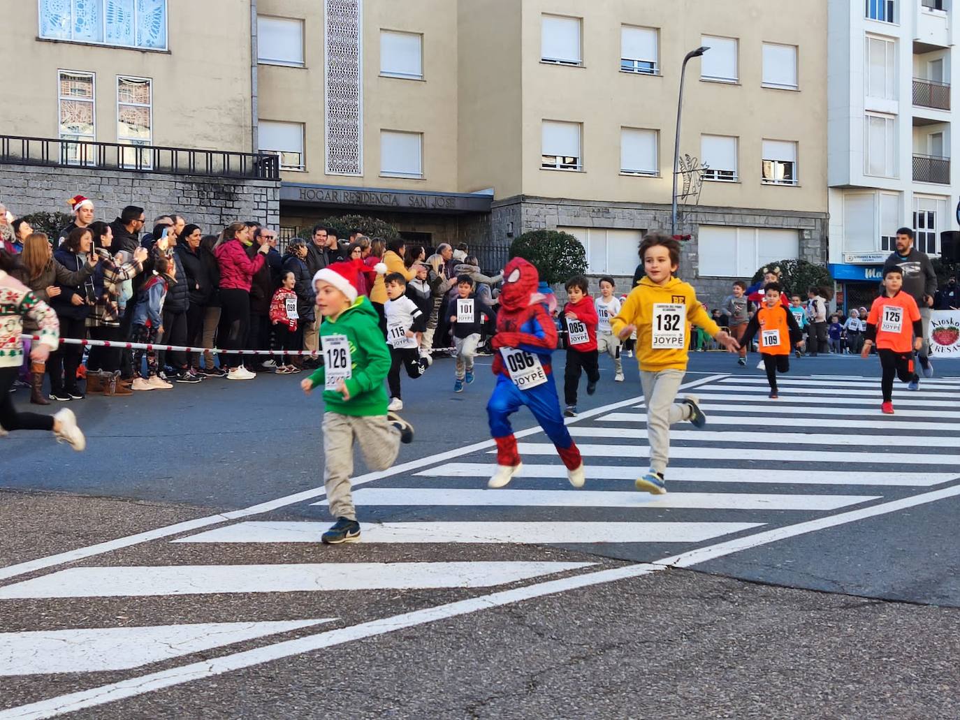 La carrera del pavo llena Béjar con más de 900 corredores
