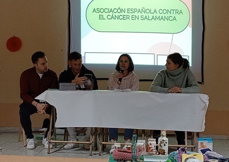 Imagen secundaria 1 - Animación con trasfondo solidario en Mancera de Abajo