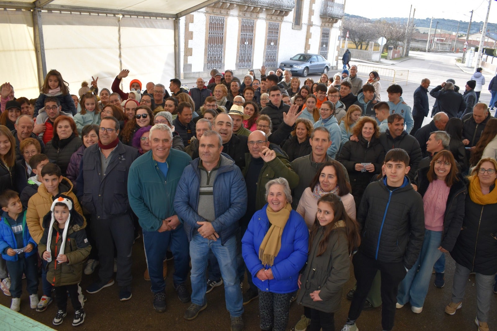 Cierre festivo con sabor matancero en Encinas de Arriba