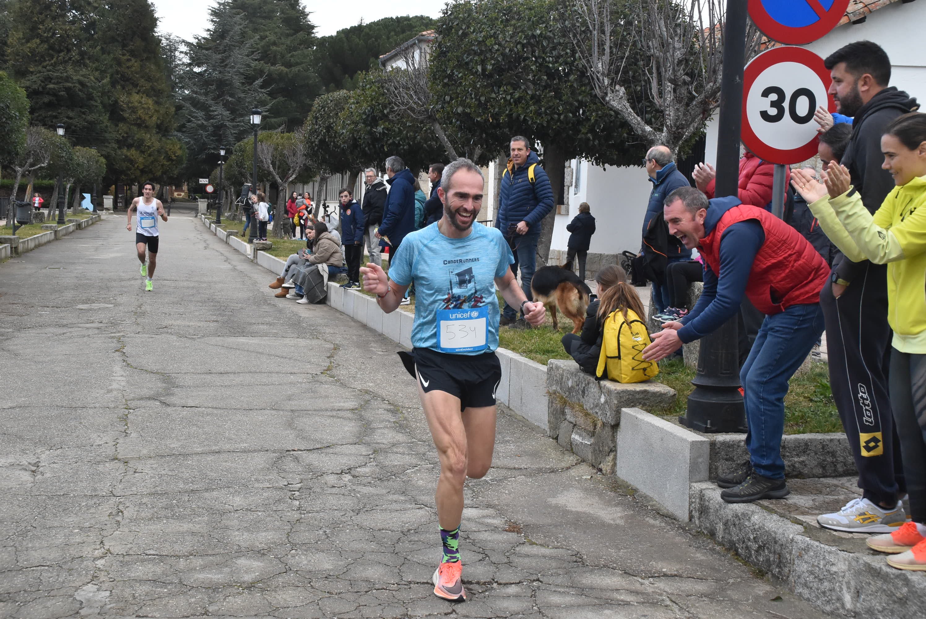 Juan Luis Gómez y Casti García ganan la San Silvestre de Candelario
