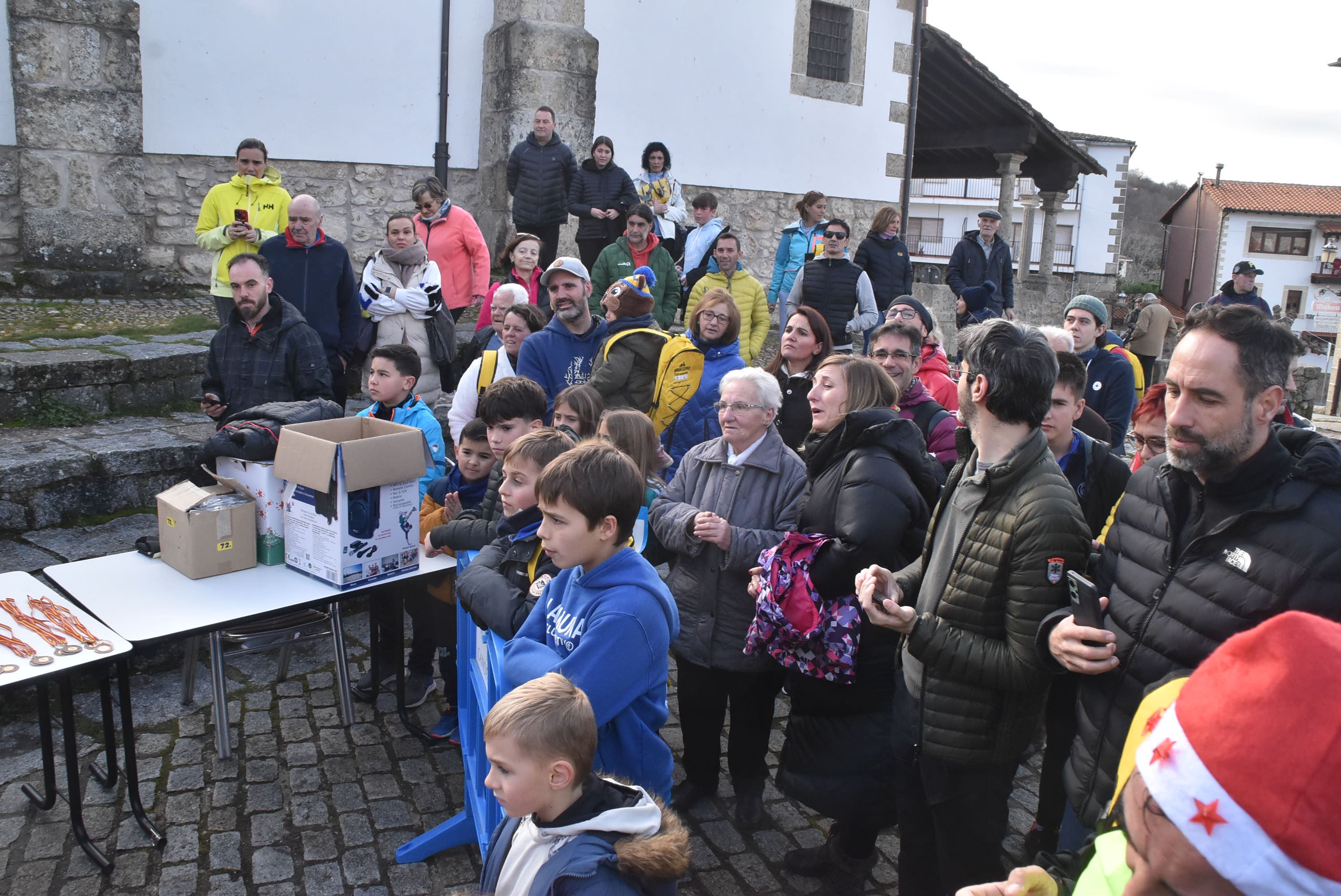 Juan Luis Gómez y Casti García ganan la San Silvestre de Candelario