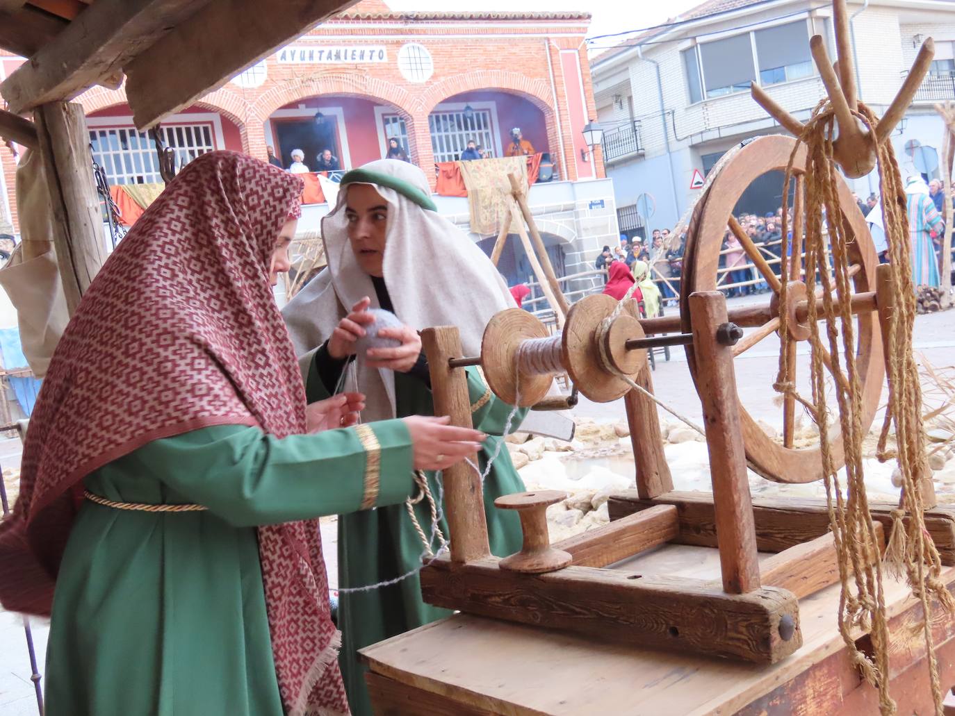 El belén viviente de Santiago de la Puebla vuelve a cautivar