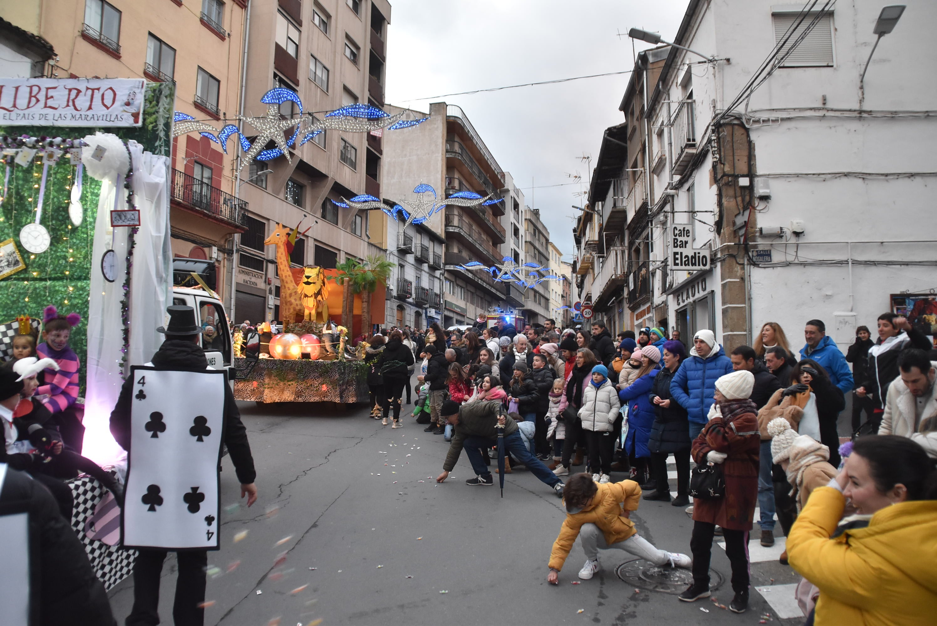 La llegada de los Reyes Magos llena las calles de Béjar